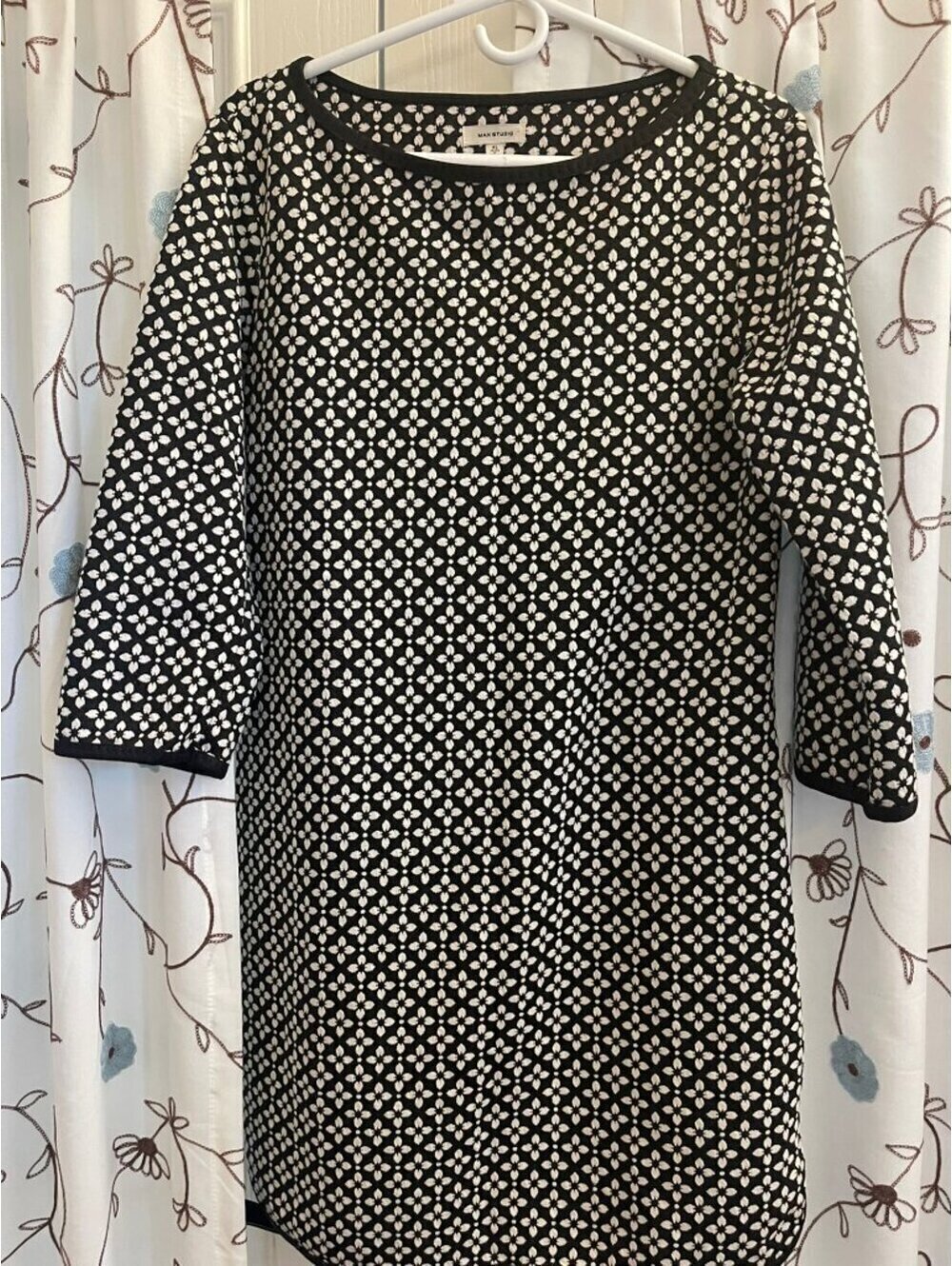 Max Studio | Sz XL | Black & White Shift Dress